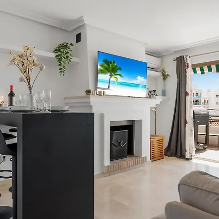 Lovely Penthouse By Costarentals - Ref M15 Apartment Estepona