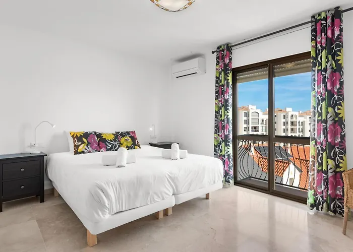 Lovely Penthouse By Costarentals - Ref M15 * エステポナ