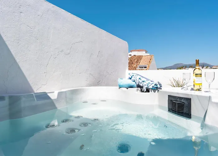 Lovely Penthouse By Costarentals - Ref M15 * エステポナ