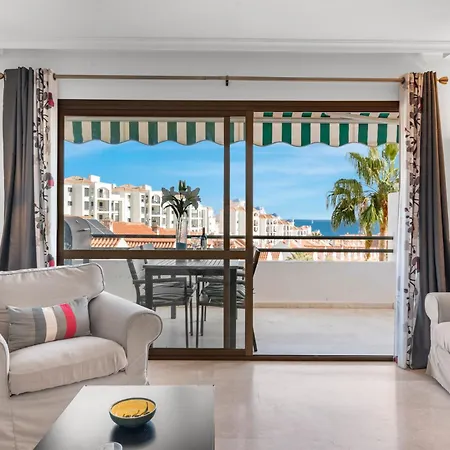 Lovely Penthouse By Costarentals - Ref M15