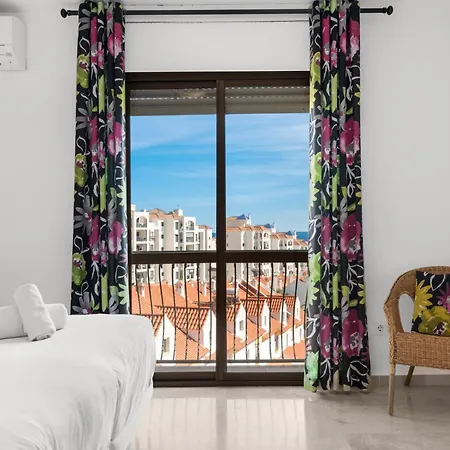 Lovely Penthouse By Costarentals - Ref M15