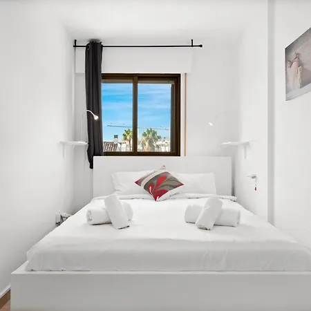 Lovely Penthouse By Costarentals - Ref M15 *