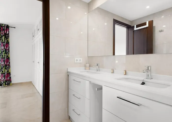 Apartamento Lovely Penthouse By Costarentals - Ref M15