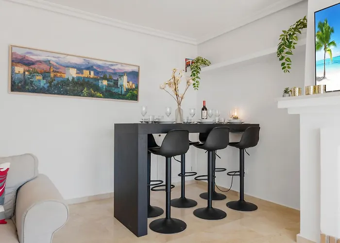 Apartamento Lovely Penthouse By Costarentals - Ref M15 Estepona