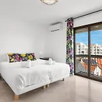 Lovely Penthouse By Costarentals - Ref M15 * Estepona