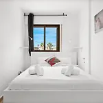 Lovely Penthouse By Costarentals - Ref M15 *