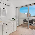 Lovely Penthouse By Costarentals - Ref M15 Apartament