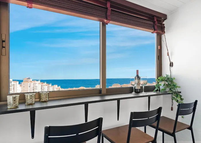 Lovely Penthouse By Costarentals - Ref M15 *