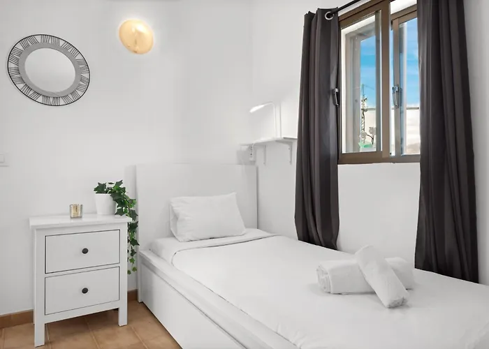 شقة Lovely Penthouse By Costarentals - Ref M15 إِستيبونا